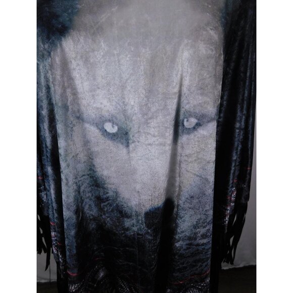 Wolf Graphic Poncho Womens One Size Black Gray Fringe Velvet Boho Aztec Ruana - Picture 3 of 12